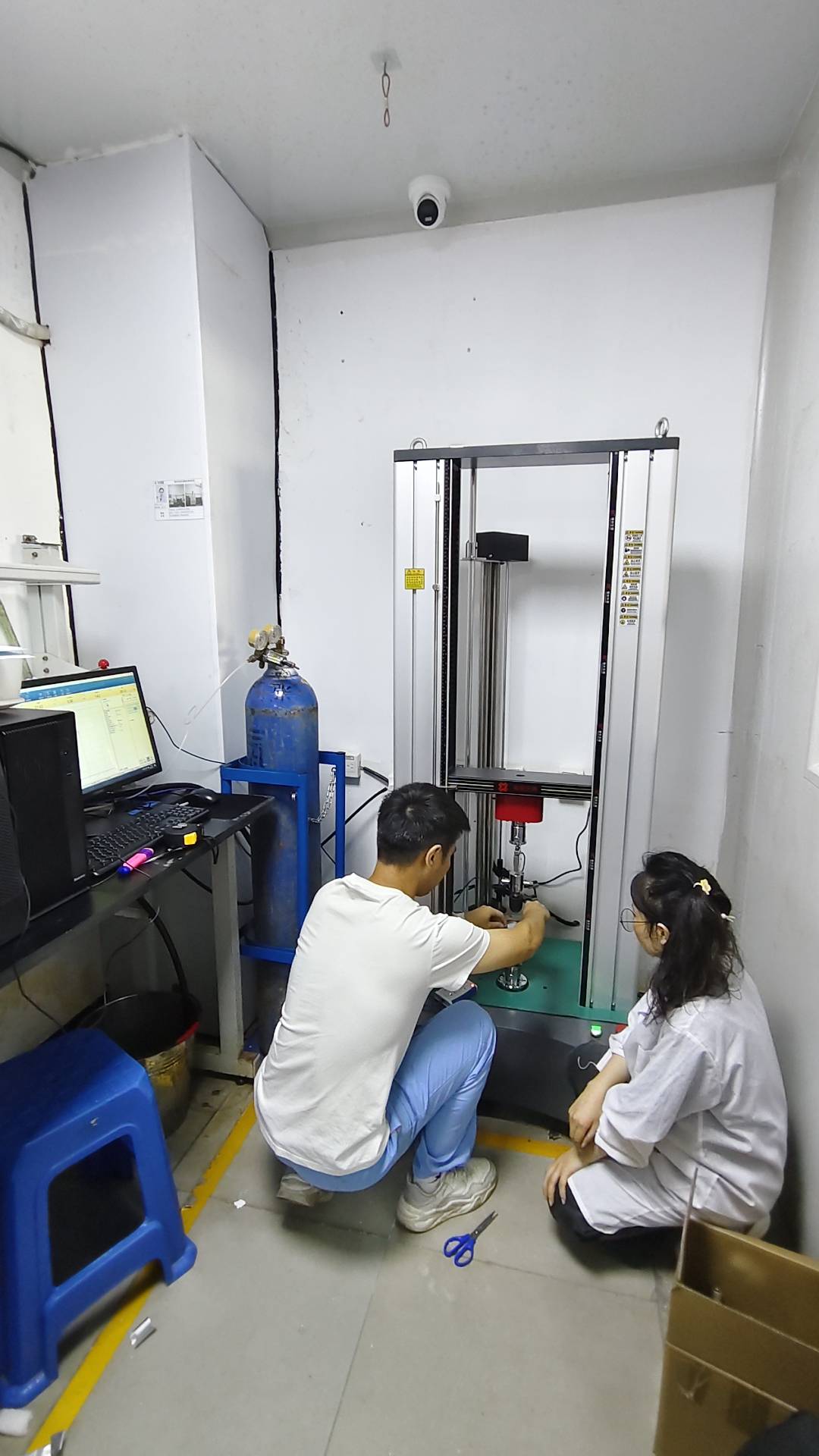 三思永恒設(shè)備走進永榮股份