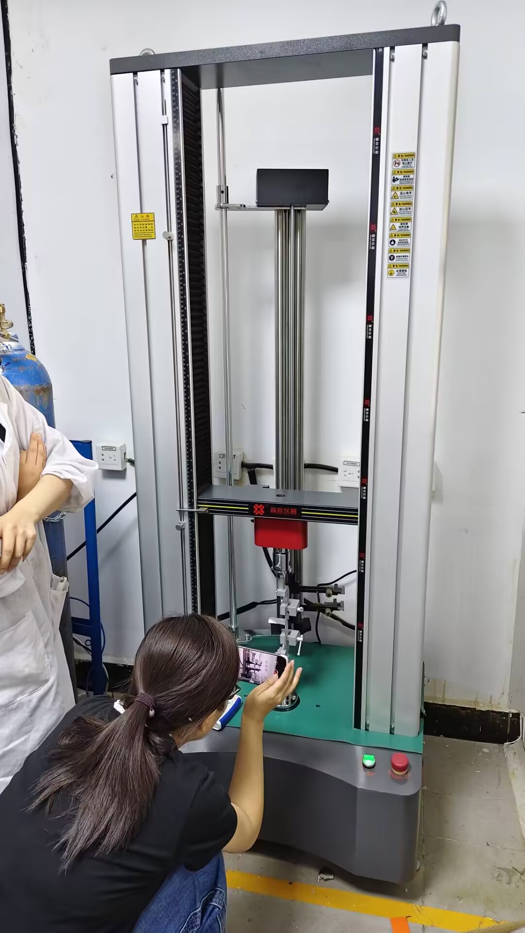 三思永恒設(shè)備走進永榮股份