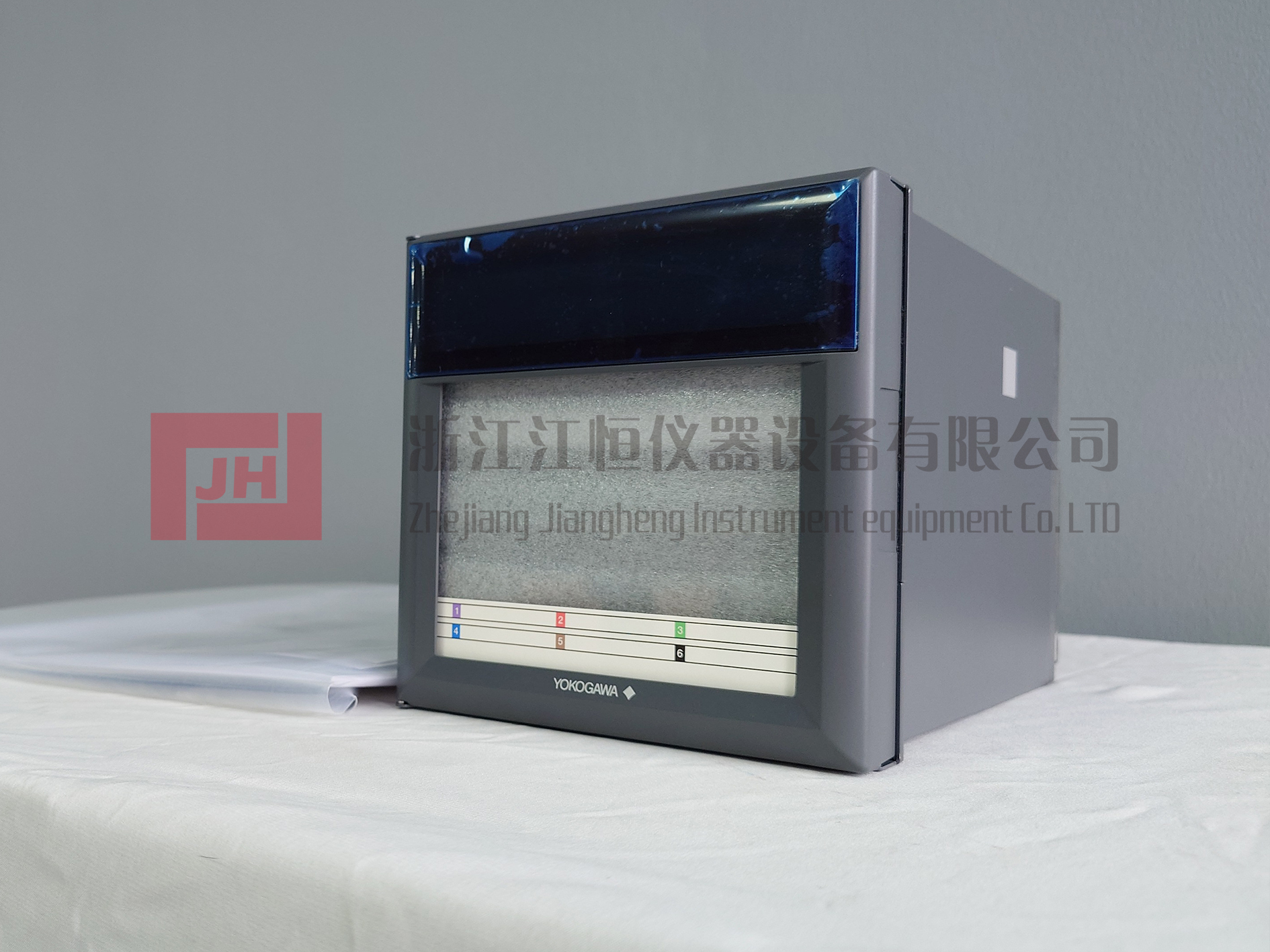 UR10000-4.jpg UR10000-4.jpg