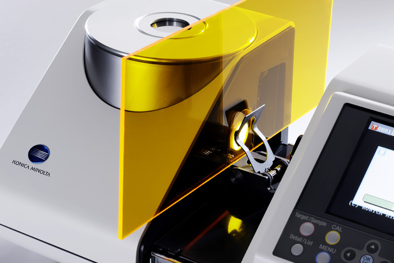 ɫ�����ڻ�ױƷ��ҵ��Ӧ��